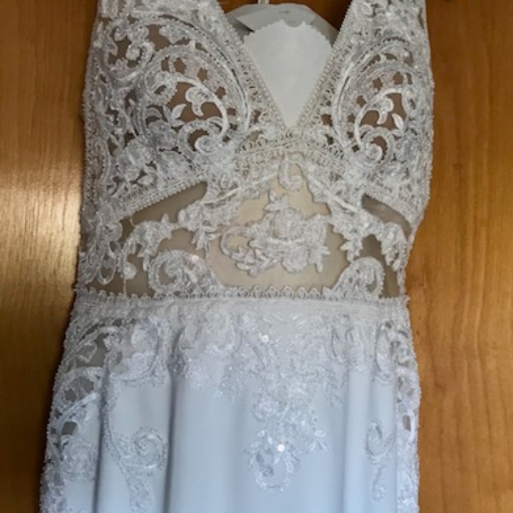 Pronovias Emily Wedding Gown - Picture 3 of 5